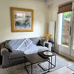Pied A Terre En Bord De Mer